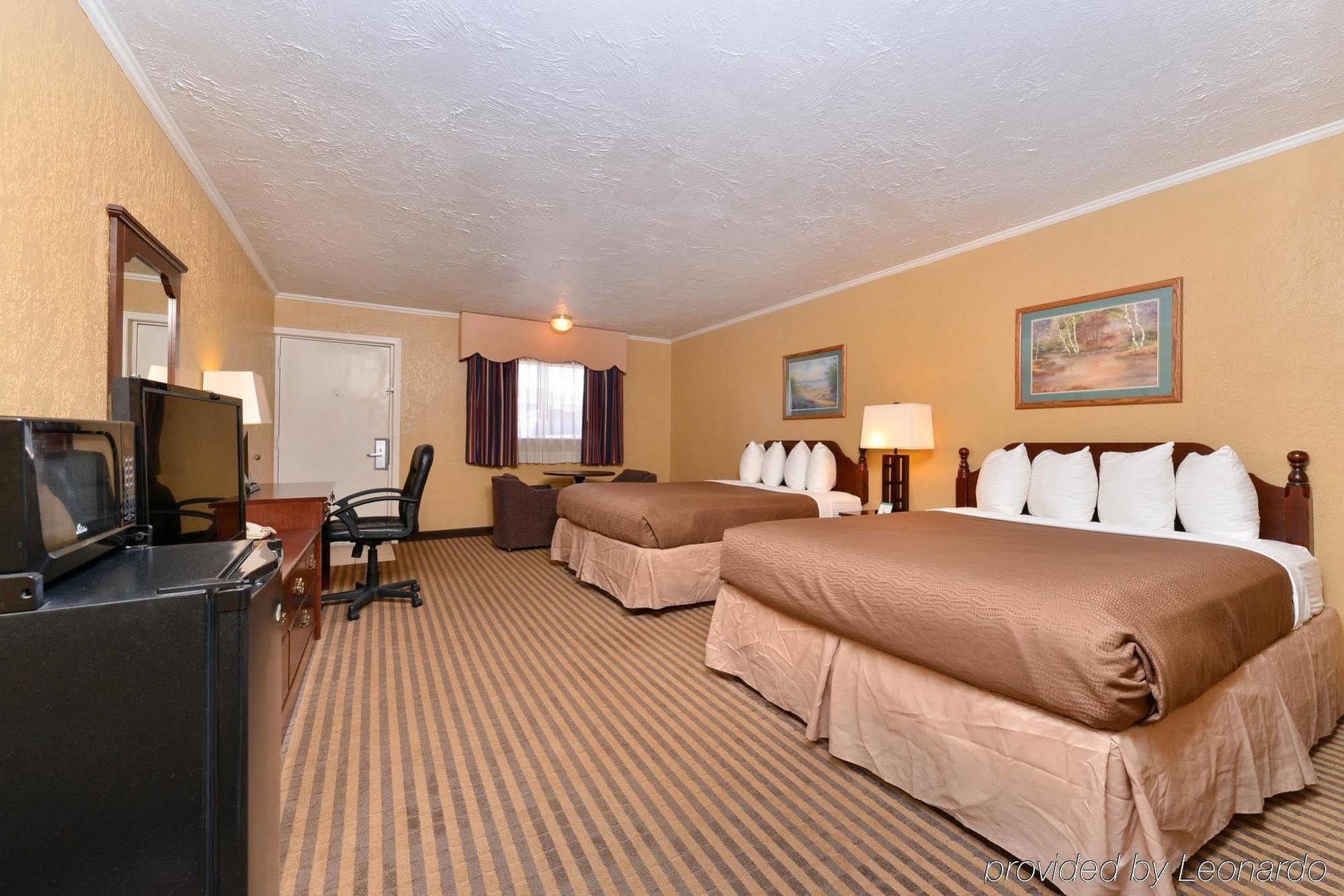 Executive Plus Inn And Suites Elk City Eksteriør billede