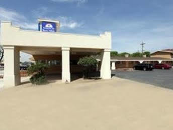 Executive Plus Inn And Suites Elk City Eksteriør billede