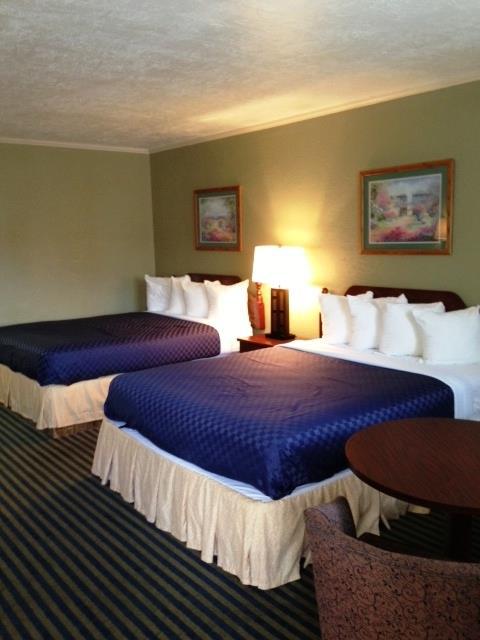 Executive Plus Inn And Suites Elk City Værelse billede